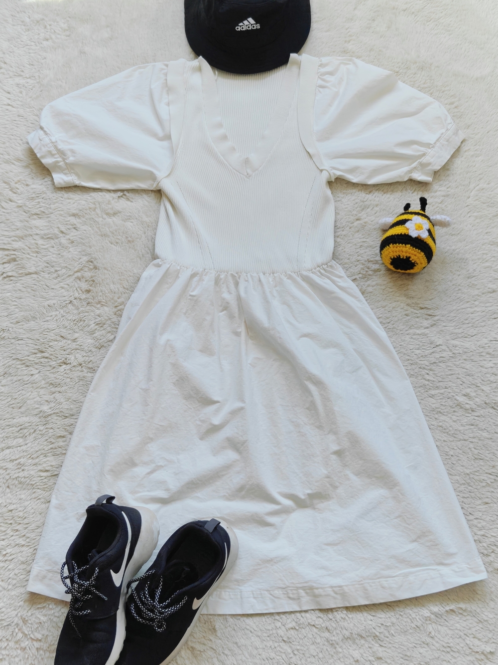 next White Ribbed Knit Puff Sleeve Mixed Media Dress | Size M | Quiet Luxury - Picture 2 of 5